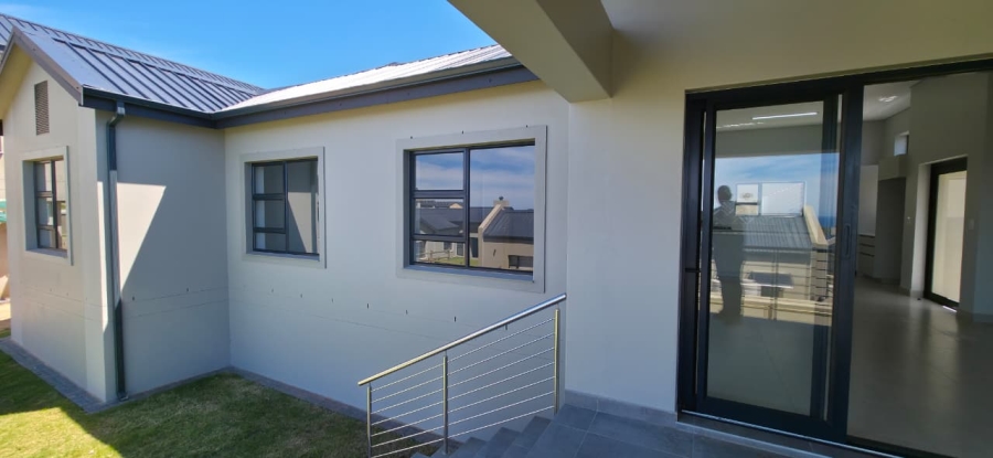 To Let 3 Bedroom Property for Rent in Hartland Lifestyle Estate Western Cape